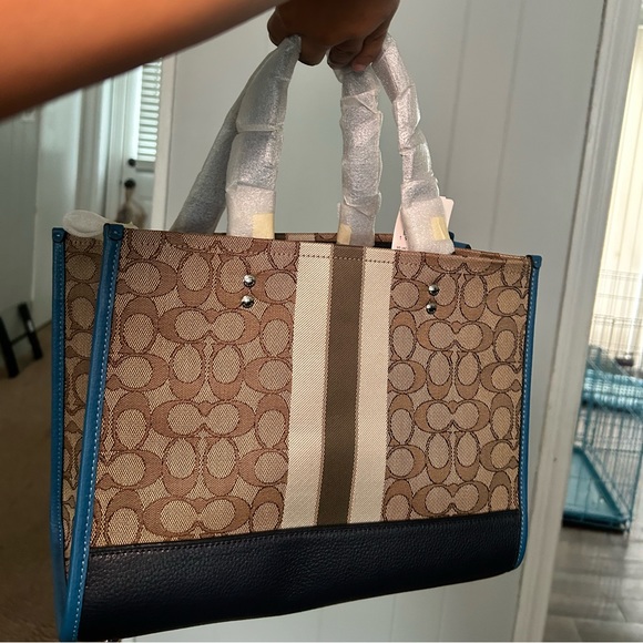 BRAND NEW! Americas original est. 1941 COACH New York house of leather handbag - Picture 2 of 3